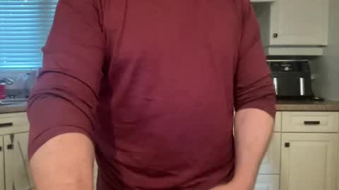 Snapshot of thickandrichdad chatting on October 27, 12:07 pm thickandrichdad online show from October 27, 12:07 pm