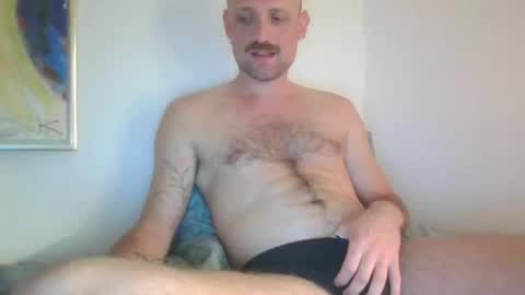 thmweo online show from May 8, 6:19 pm