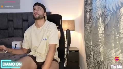 Thomas online show from October 8, 6:56 pm