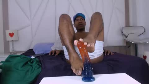 Thomas... online show from January 28, 8:15 pm