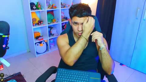 Thomas online show from March 11, 7:58 am