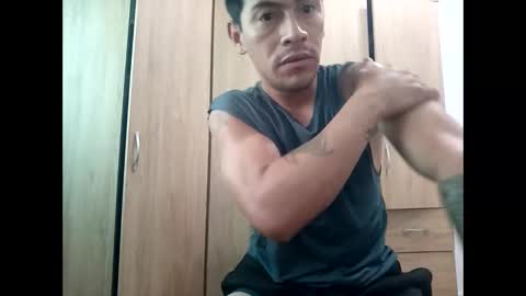 thomascooper_ online show from June 9, 7:32 am