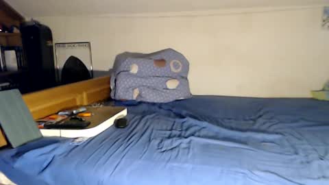 Thomas online show from January 10, 7:56 am