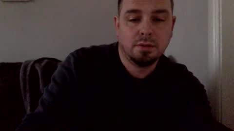 thomisfra online show from January 8, 12:37 pm