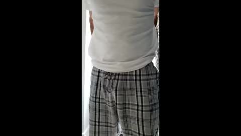 thompp02 online show from April 17, 9:12 am