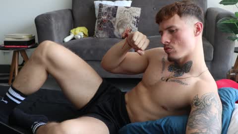 Sebastian online show from December 5, 5:29 pm