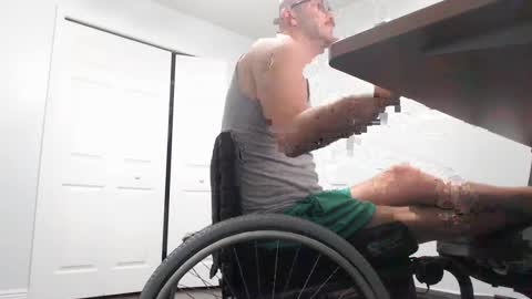 Throbby online show from October 4, 8:02 pm