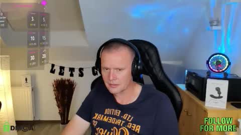        Follow me Sgame por favor  online show from September 14, 8:33 pm