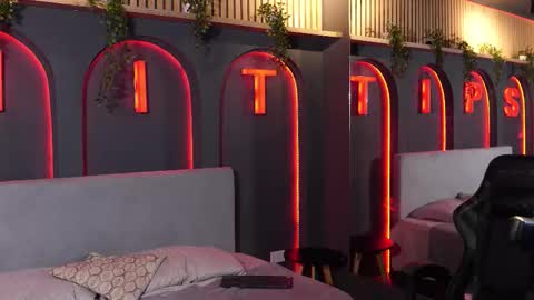 Tian Brooks online show from March 12, 4:09 am