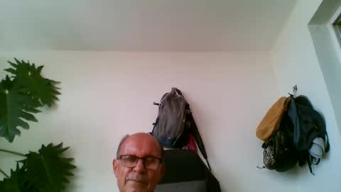 tiaretiareopui online show from January 18, 11:34 am