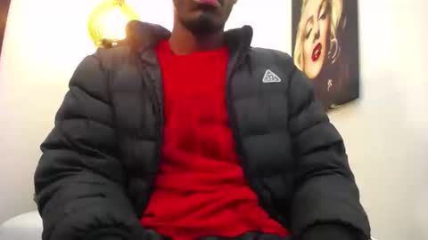 Snapshot of tigga_sall chatting on September 19, 3:18 am Tigga Sall online show from September 19, 3:18 am