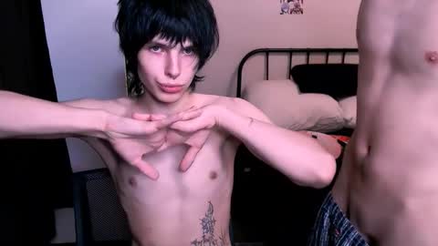 timi_moon online show from October 31, 3:04 pm