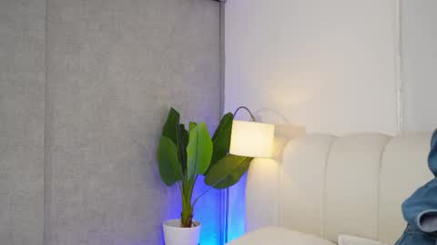 timmyshy online show from April 17, 4:15 am