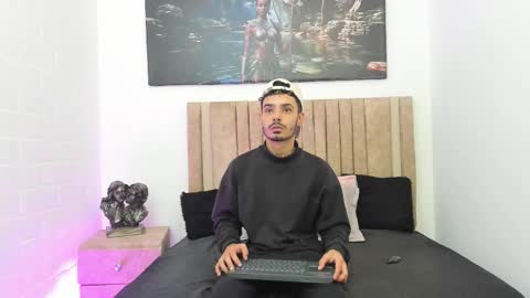 Evans  online show from November 4, 4:24 am