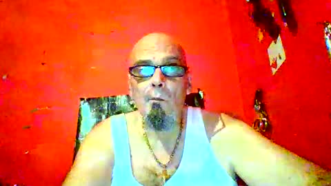 Snapshot of timothy33asd chatting on October 23, 7:17 pm timothy33asd online show from October 23, 7:17 pm