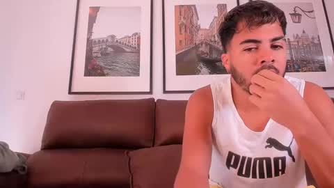 tinoclandestino online show from December 15, 11:12 am