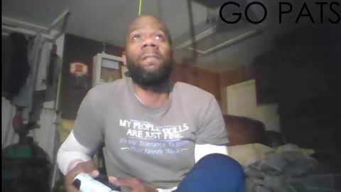 tinycock_1979 online show from January 2, 3:37 am