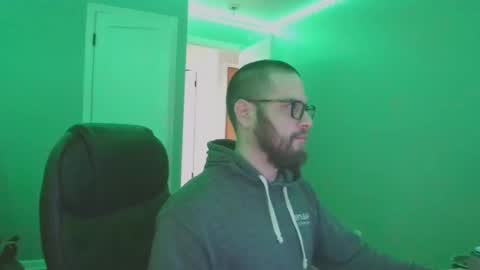 tippertonight online show from December 27, 7:40 am