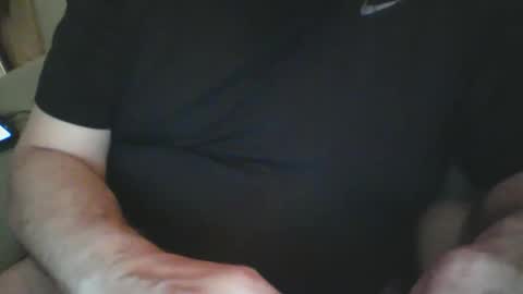 tittyloverr69 online show from October 20, 8:18 am