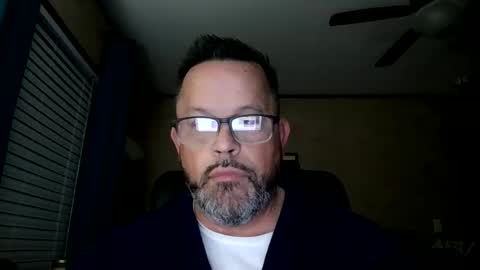 tjhawk86 online show from December 15, 11:07 am