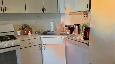 Snapshot of tjstanley1 chatting on December 21, 4:03 pm Joe online show from December 21, 4:03 pm