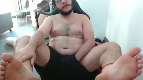 Snapshot of tobias_dimarte chatting on October 7, 7:29 pm tobias_dimarte online show from October 7, 7:29 pm