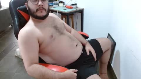 Snapshot of tobias_dimarte chatting on October 29, 1:36 pm tobias_dimarte online show from October 29, 1:36 pm