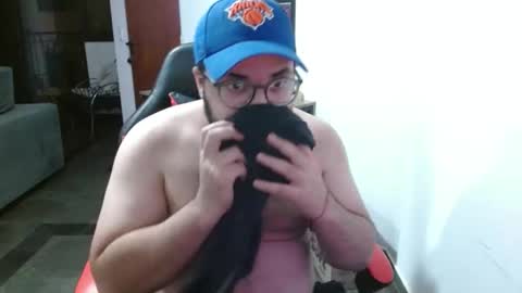 Snapshot of tobias_dimarte chatting on September 21, 12:33 am tobias_dimarte online show from September 21, 12:33 am