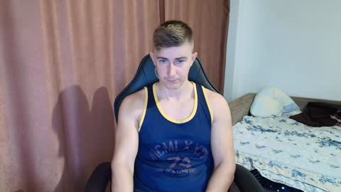 todhorny987 online show from December 13, 6:10 am