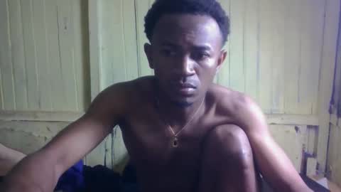 todricoo online show from October 8, 8:51 am