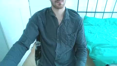 Snapshot of toja112 chatting on January 21, 9:28 am Martin online show from January 21, 9:28 am