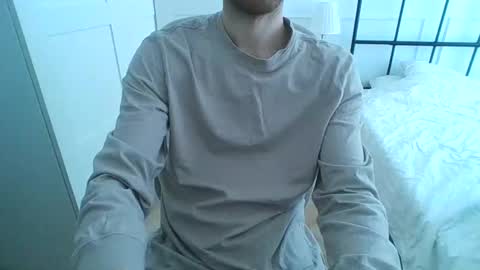 Snapshot of toja112 chatting on February 5, 10:08 am Martin online show from February 5, 10:08 am