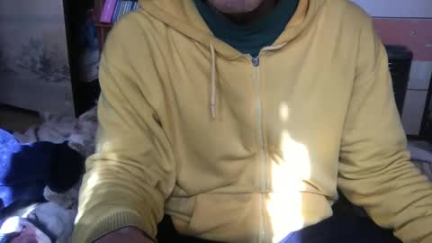 small man online show from February 12, 1:19 am