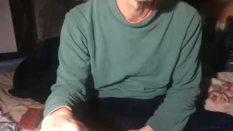 small man online show from November 16, 3:36 pm