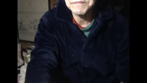 small man online show from January 19, 4:57 pm