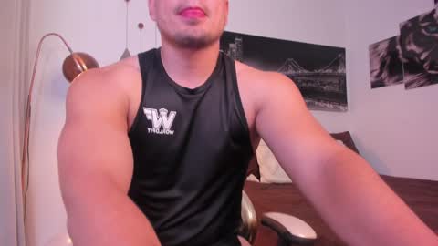 TOM MCKLEEIN  instagram online show from January 5, 4:06 pm