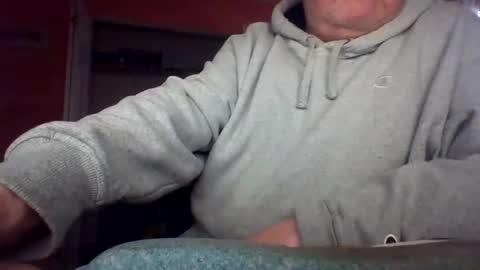 tomcat4848 online show from November 5, 7:05 pm