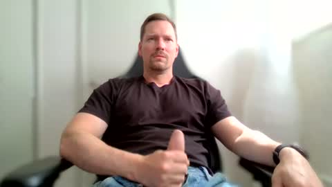 tomfin95 online show from June 30, 11:55 am