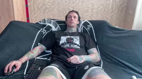 Tommy and Katana online show from March 7, 5:40 am