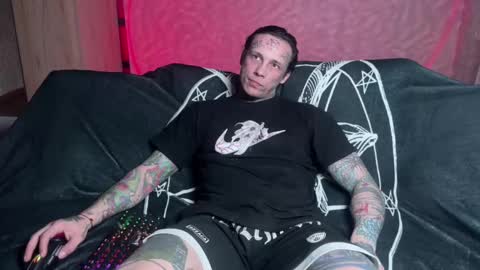 Tommy and Katana online show from March 9, 4:33 pm