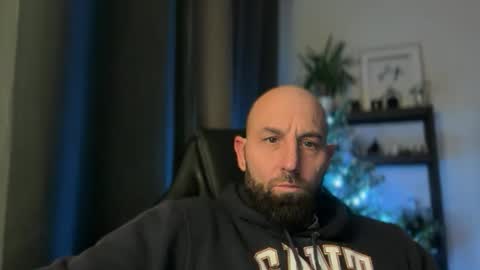 Thomas Fit online show from December 21, 8:17 pm