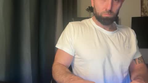 Thomas Fit online show from November 26, 4:59 am