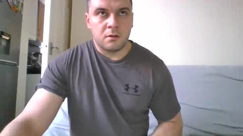 tommyy19901 online show from March 8, 4:26 pm