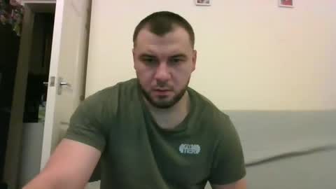 tommyy19901 online show from December 12, 7:26 pm