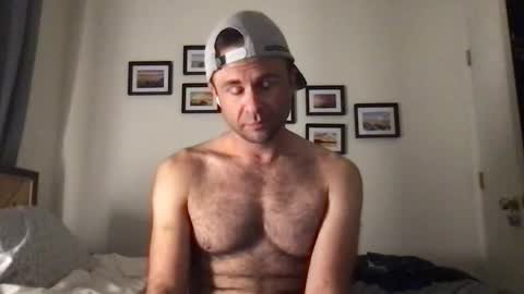 Snapshot of tongueudeep1 chatting on October 28, 10:40 am tongueudeep1 online show from October 28, 10:40 am