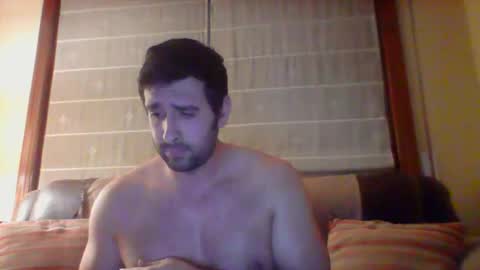 toni640128 online show from December 6, 12:45 am