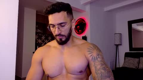 tony muscle1 online show from January 13, 11:20 pm