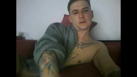 tonystrawberry online show from April 3, 2:30 am