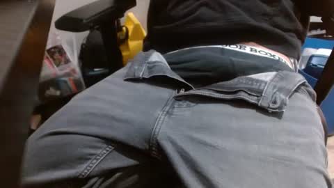 tonytonytony3001 online show from February 18, 4:38 pm