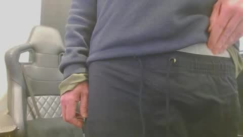 tonytonytony3001 online show from March 9, 6:54 pm